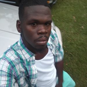 Meet your Posher, Larry